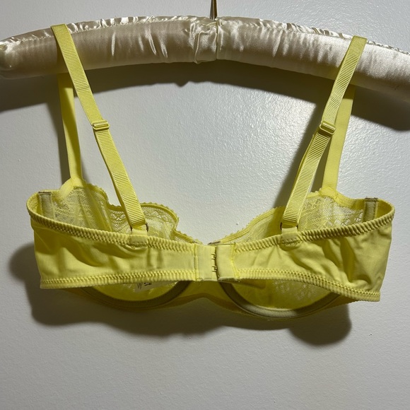 PASSIONATA by CHANTELLE Half Cup Yellow Bra - Picture 8 of 8